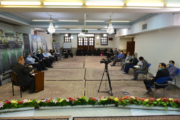 یازدهمین نشست شورای توسعه فرهنگ قرآنی شهرستان ری + عکس
