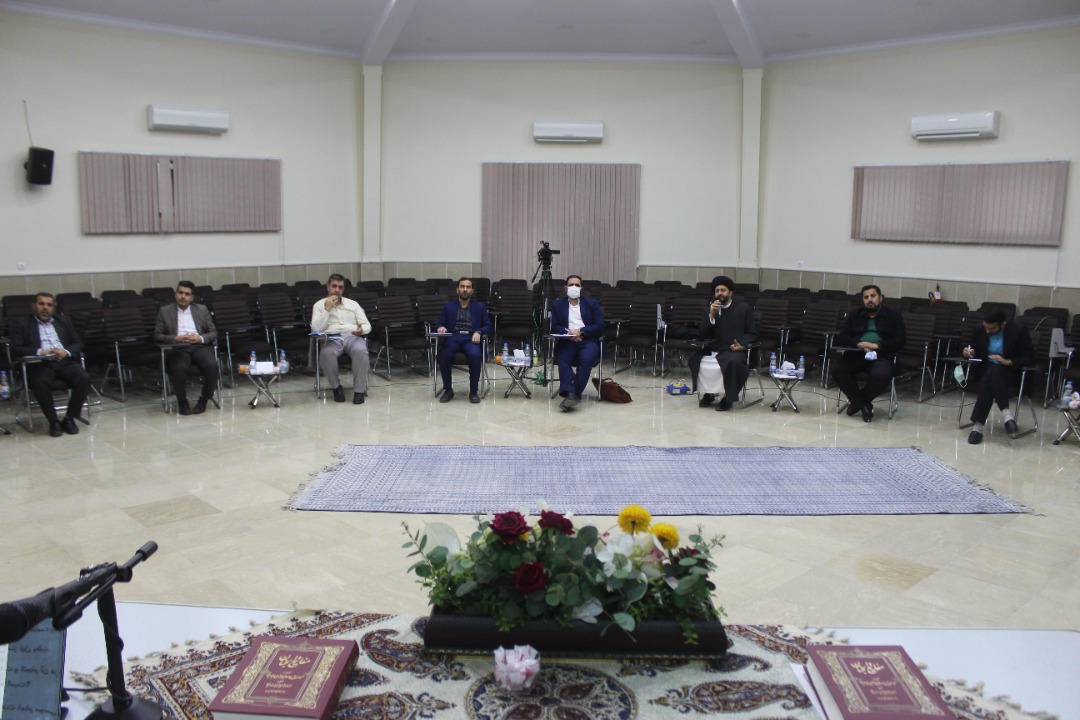 آخرین جلسه پنجمین دوره ارتقای دعاخوانان برگزار شد+ عکس